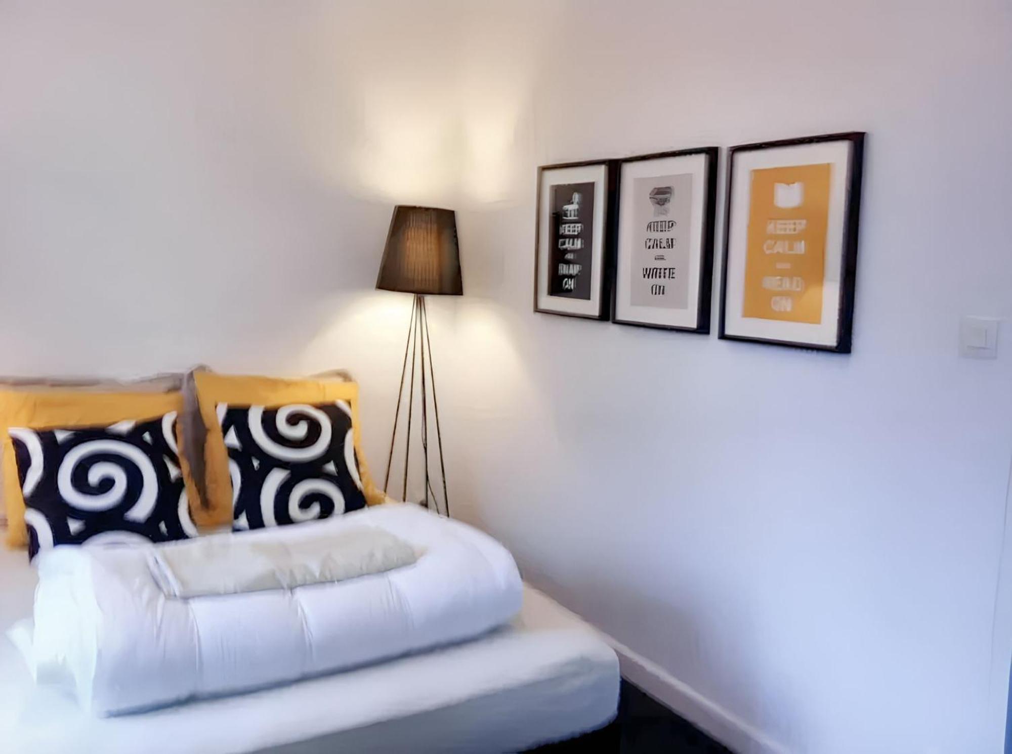 Appartement Moderne A Granville 55 M² Vue Sur Mer Buitenkant foto